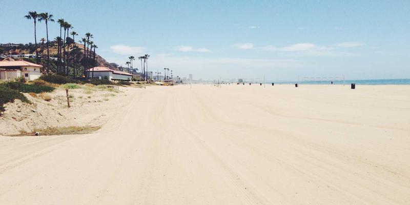 智能家居安全新选择：带摄像头的智能锁如何选？解析人脸识别、门口监控与隐私保护的平衡