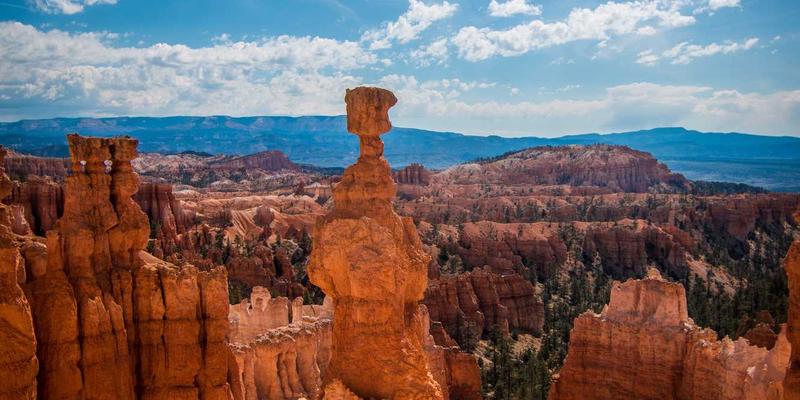 智能锁进化论:当北欧设计美学遇上智能家居安全革命