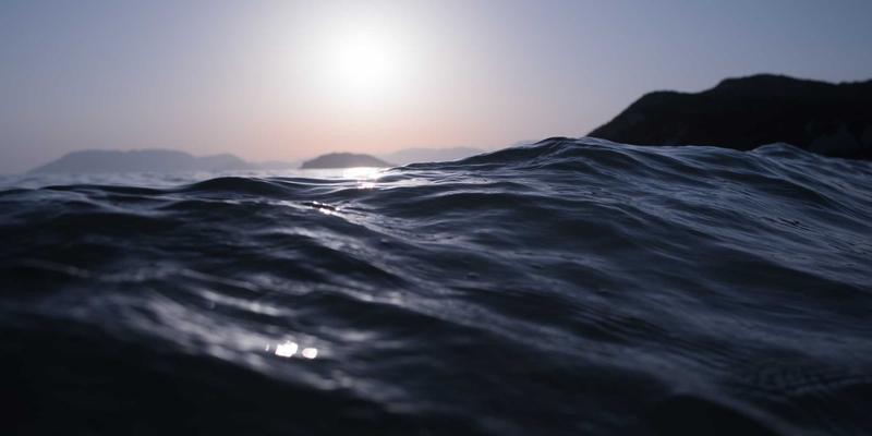 老旧小区改造升级：如何为单元楼门选择并安装智能锁门禁系统，筑牢家庭安全防线